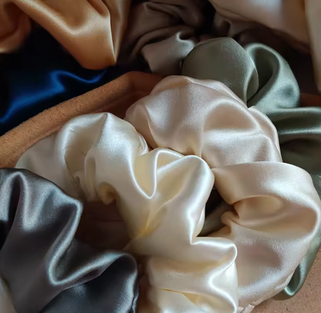 100% Pure Mulberry Silk Scrunchie