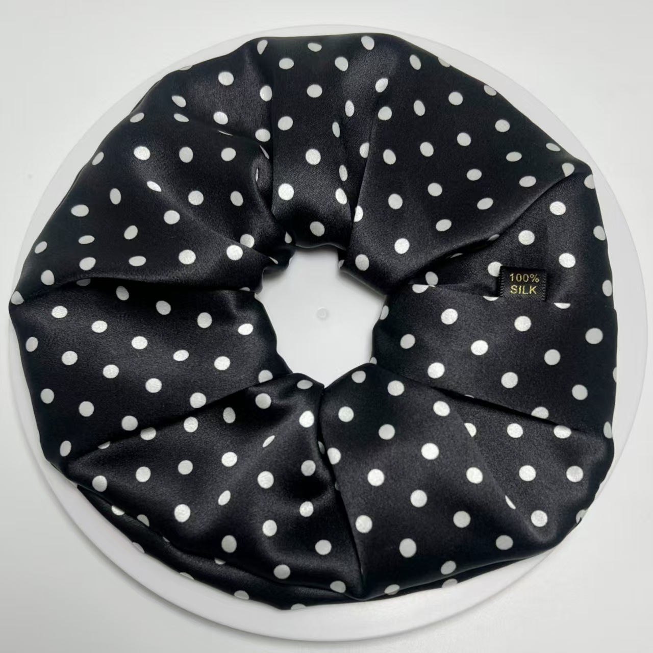 22 momme silk hair tie